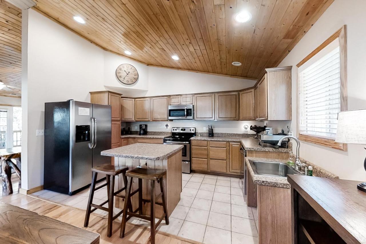 3 Bed 2 Bath Vacation Home In 위티어 외부 사진