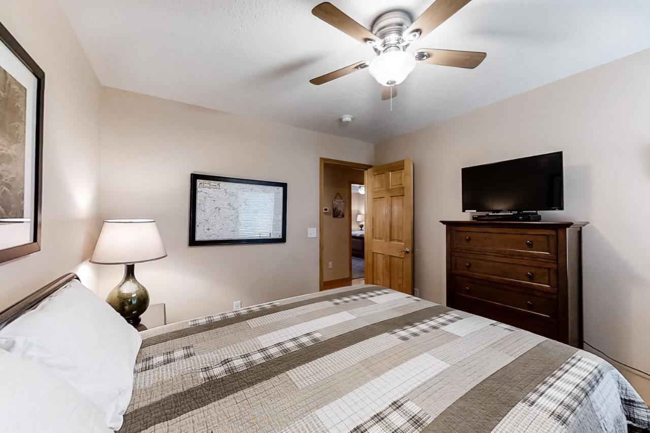3 Bed 2 Bath Vacation Home In 위티어 외부 사진