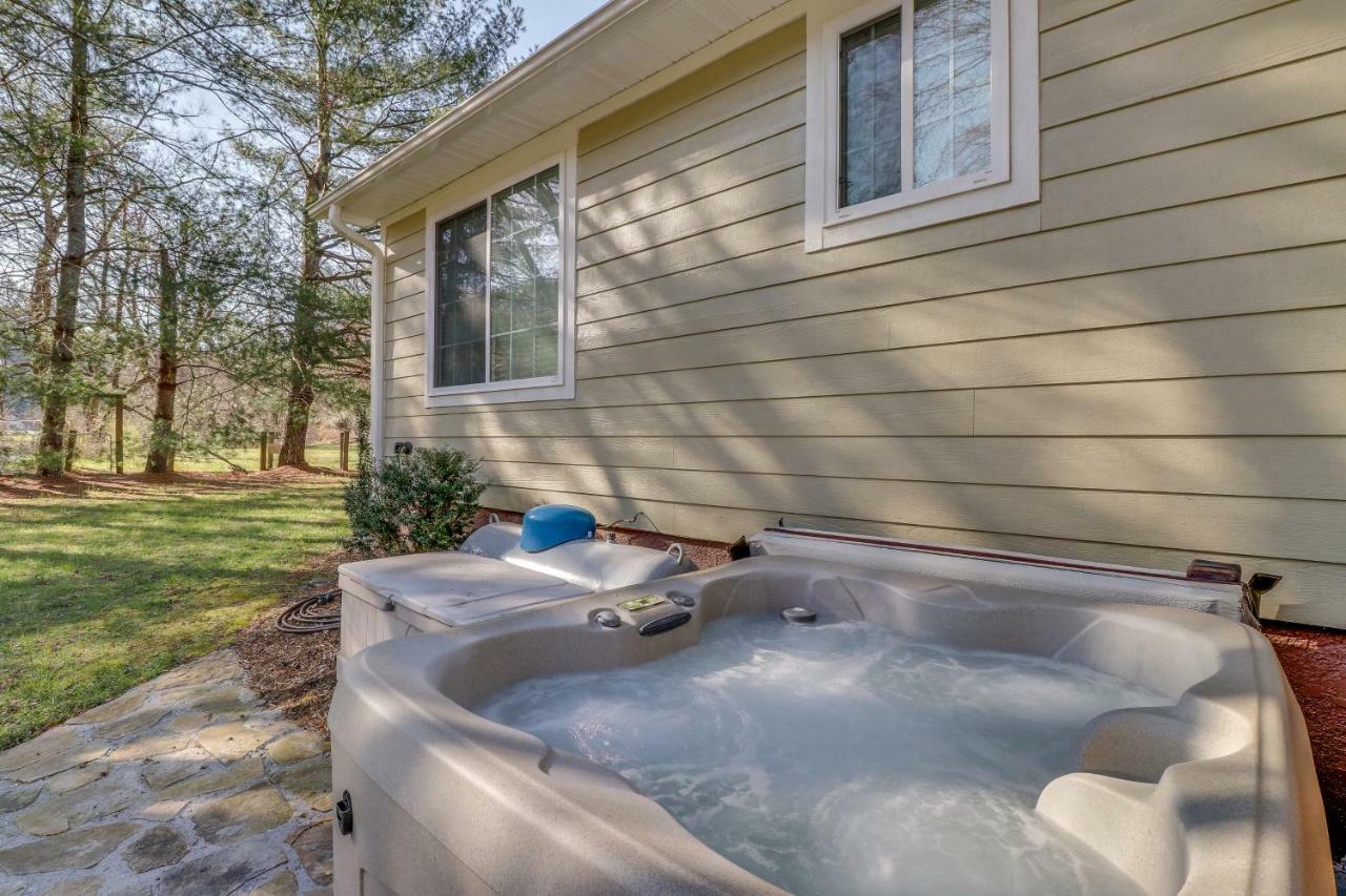 3 Bed 2 Bath Vacation Home In 위티어 외부 사진