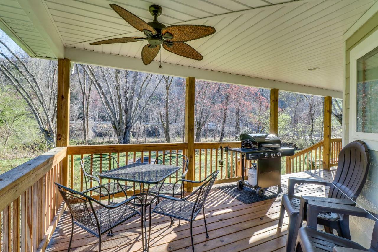 3 Bed 2 Bath Vacation Home In 위티어 외부 사진